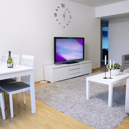 4-Room Apartment. Oulu City Center المظهر الخارجي الصورة
