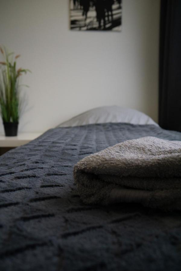 4-Room Apartment. Oulu City Center المظهر الخارجي الصورة